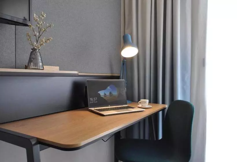 Hotelli Holiday Inn   Bordeaux Merignac, An Ihg