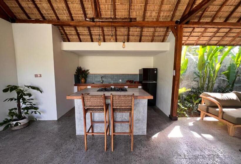 בית מלון כפרי Jati Kuta Lombok