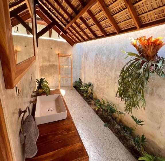 בית מלון כפרי Jati Kuta Lombok