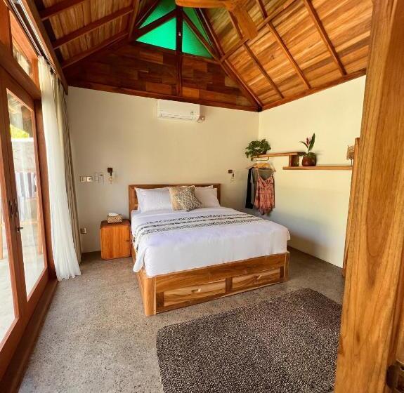 בית מלון כפרי Jati Kuta Lombok