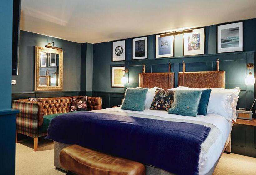 Отель Kings Arms