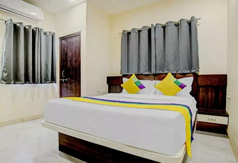 ホテル Anand Shree,indore