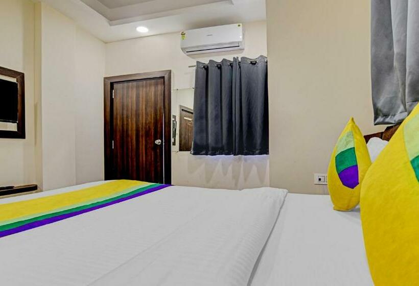 בית מלון כפרי Anand Shree,indore