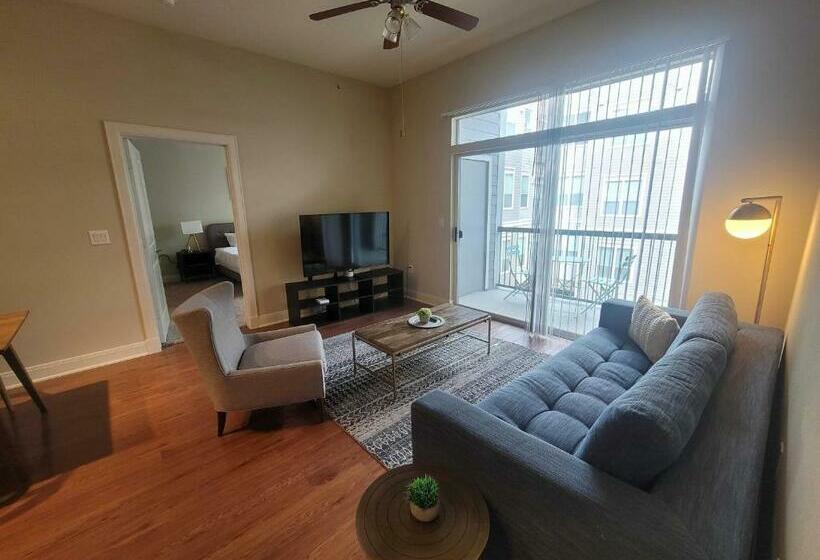 Locale At Sync Medical Center Houston