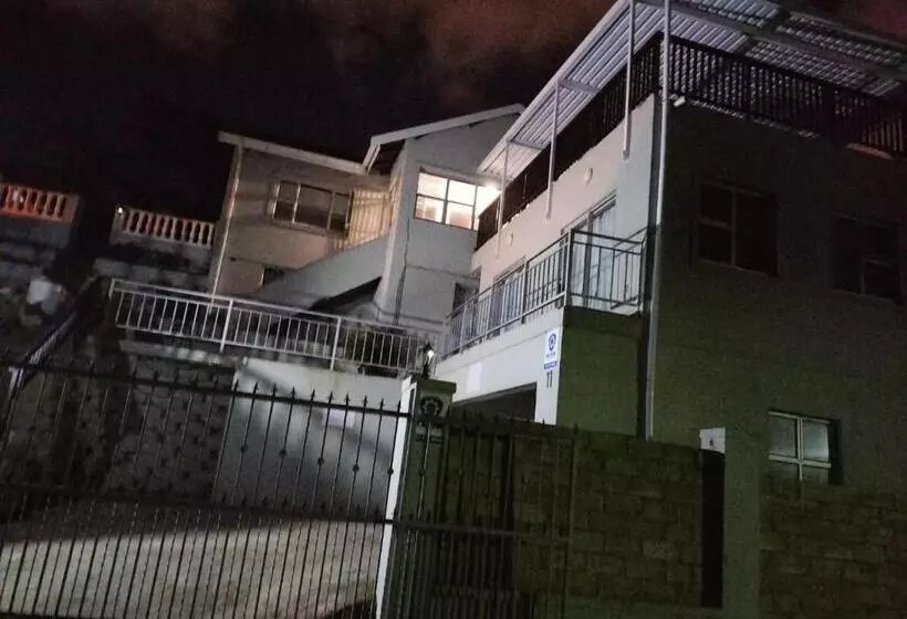 پانسیون Busis Guesthouse