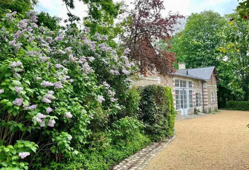 ペンション Château Le Fresne