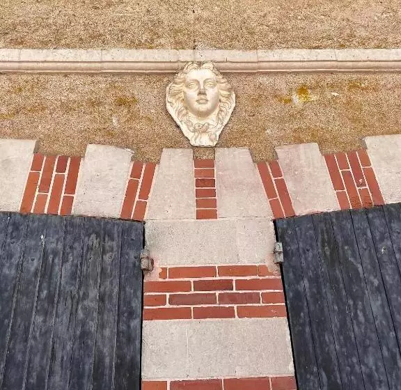 ペンション Château Le Fresne