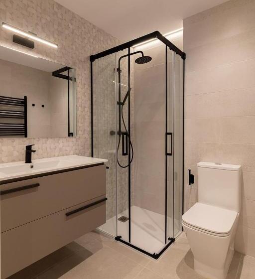 ペンション Room4you Oviedo By Asturias Holidays