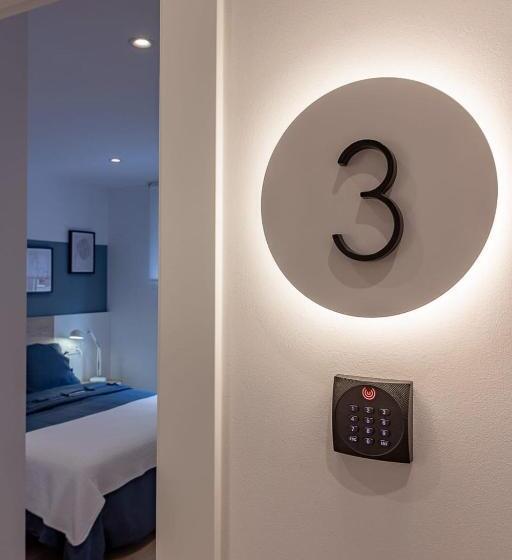 ペンション Room4you Oviedo By Asturias Holidays