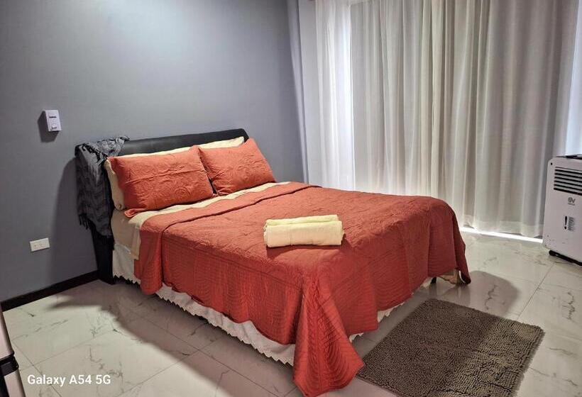 הוסטל Victoria House