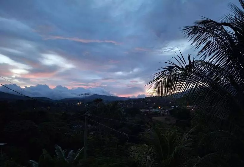 Retkeilymaja Victoria House