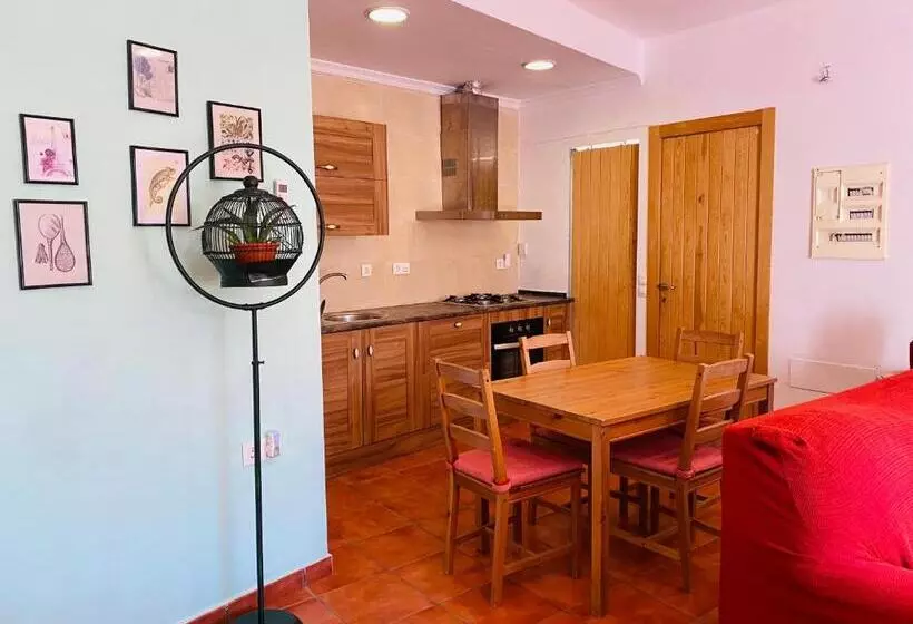 Retkeilymaja Casa Alma