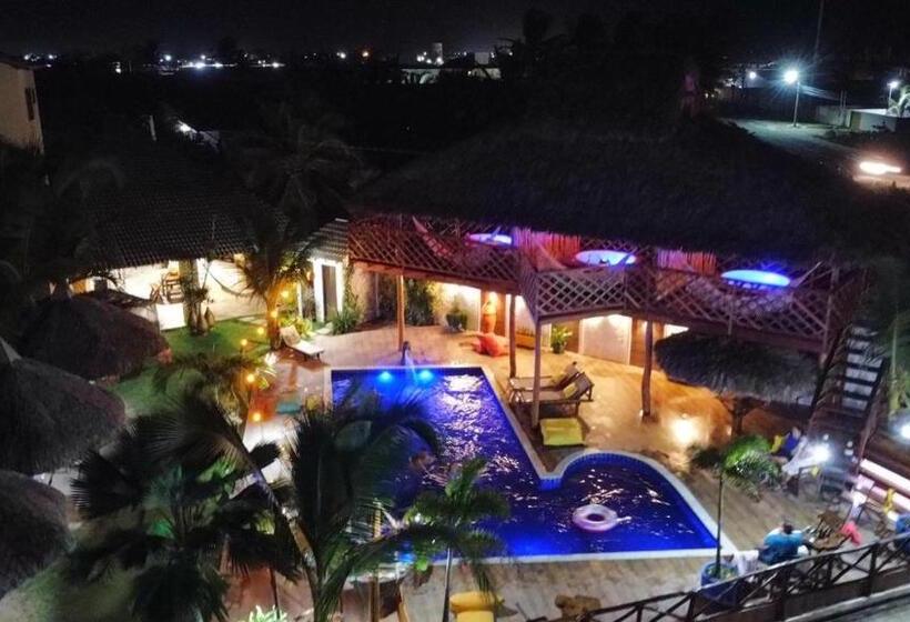 호스텔 Leão Beach Pousada