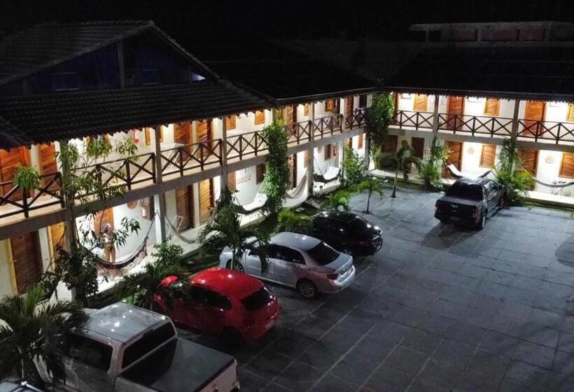 호스텔 Leão Beach Pousada