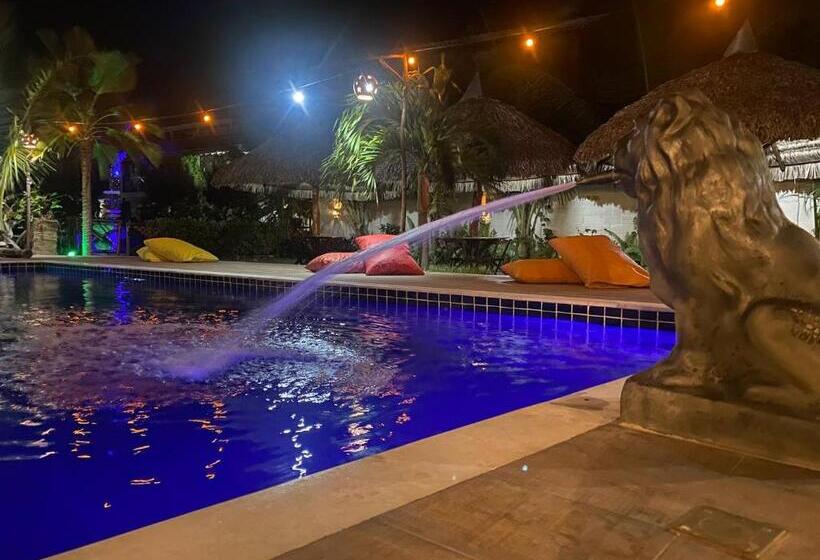 호스텔 Leão Beach Pousada