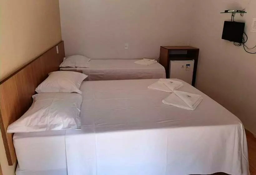 ユースホステル Pousada Cristal