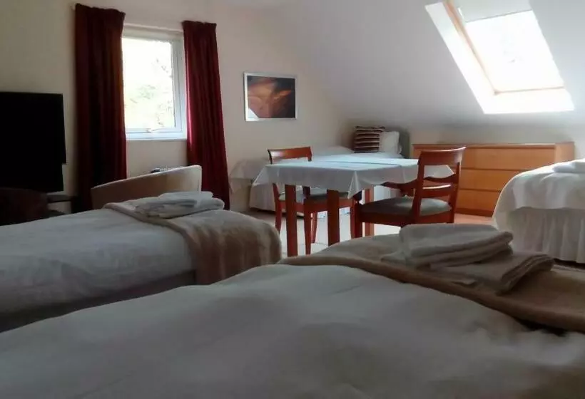 Aamiaismajoitus (B&B) Bluebell Cottage