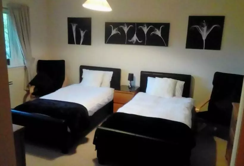 Aamiaismajoitus (B&B) Bluebell Cottage