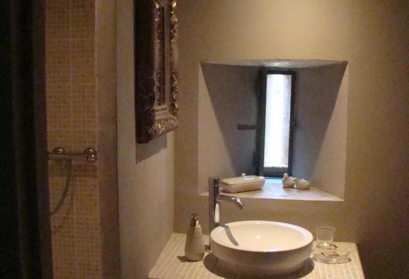 민박 Château D Ozenay