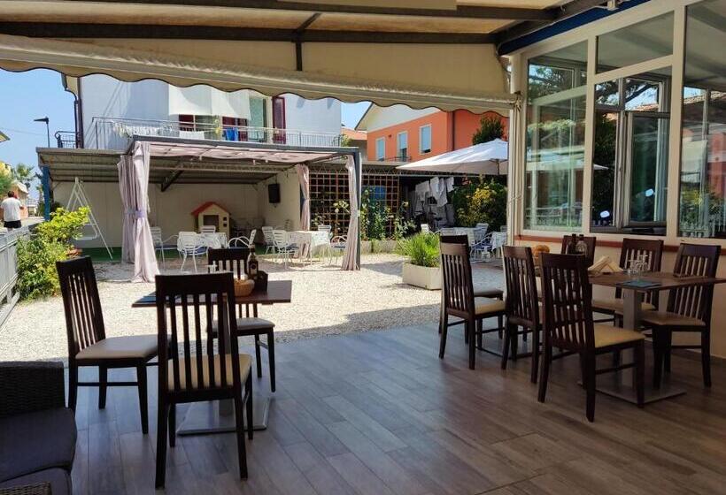 هتل Albergo Conca D Oro