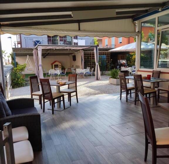 هتل Albergo Conca D Oro