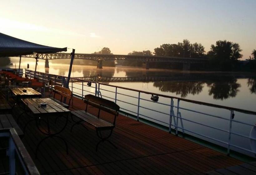 호텔 Florentina Boat