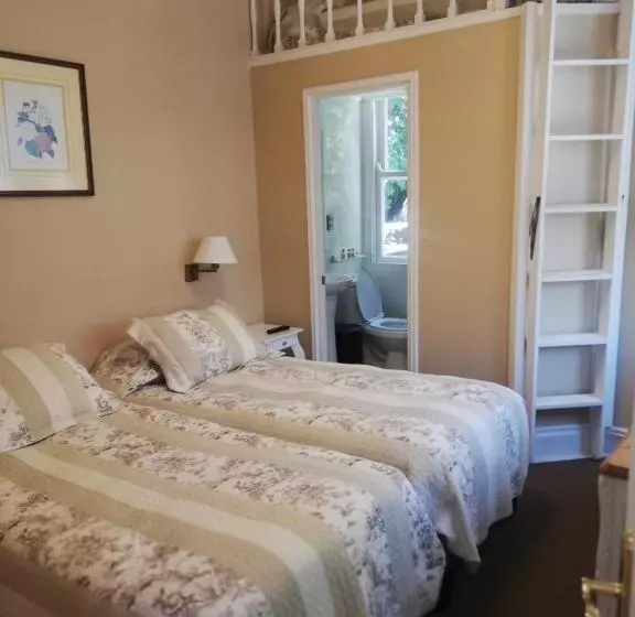 Majatalo Belle Epoque Hostal