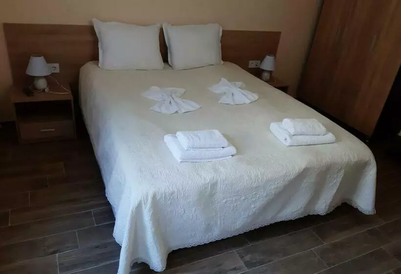 پانسیون Guest Rooms Deva