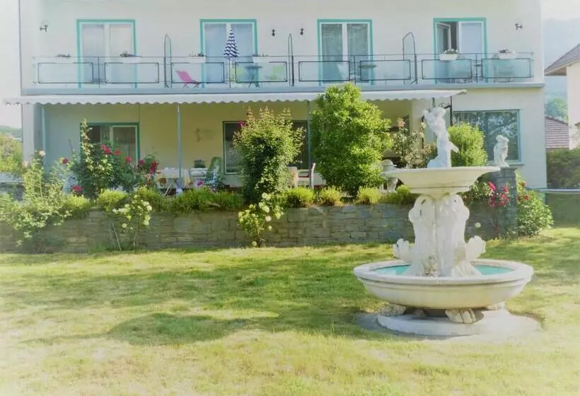 پانسیون Villa Rauter