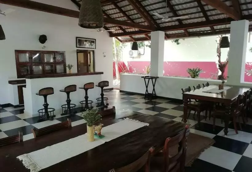 リゾートホテル Bagh Tola,kanha Tiger Reserve