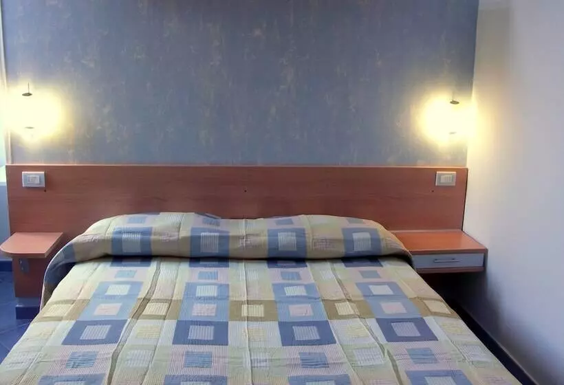 تختخواب و صبحانه Me.fra Camere