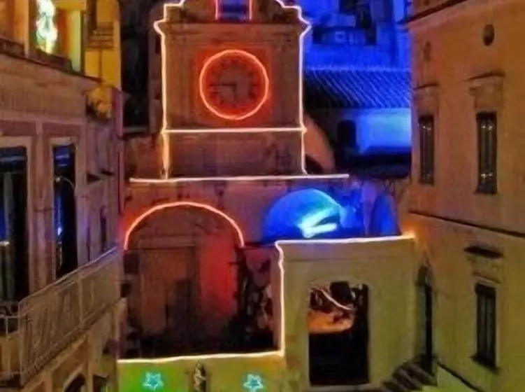 تختخواب و صبحانه Me.fra Camere