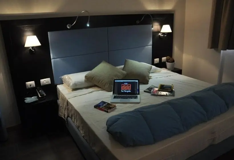 Hotel 325 Tor Vergata