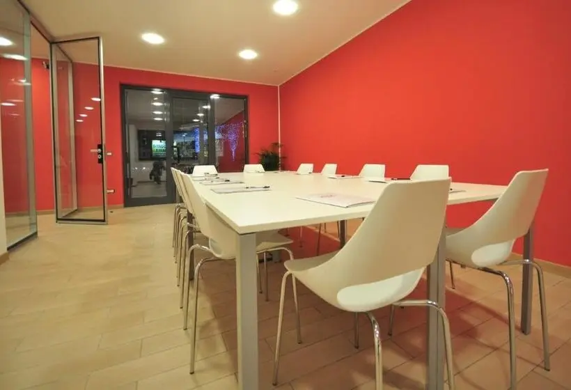 Hotel 325 Tor Vergata