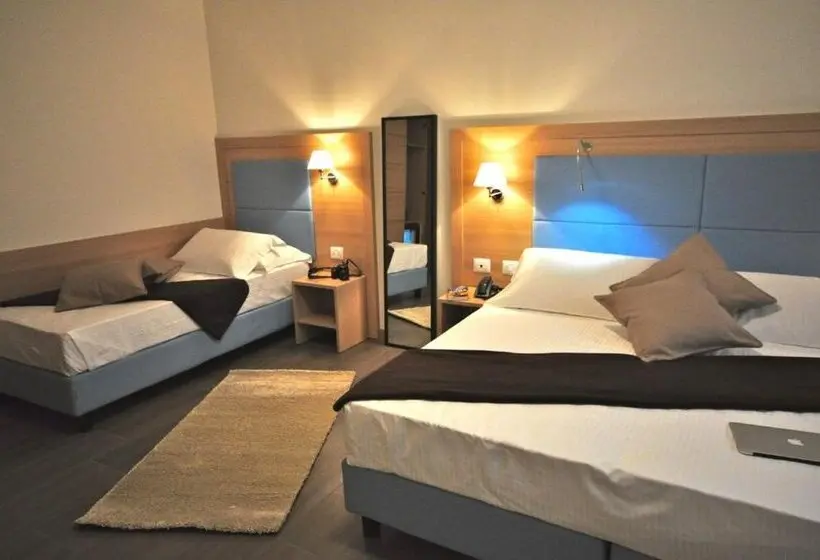 Hotel 325 Tor Vergata