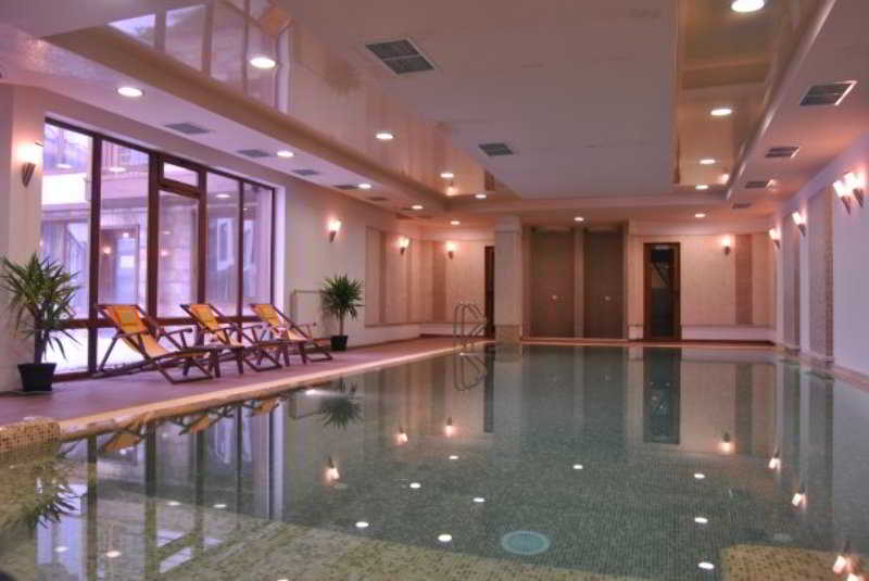 فندق Adeona Ski - Spa