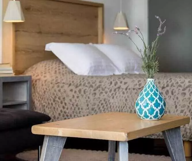 Afroessa Hotel By Pearl Hotel Collection