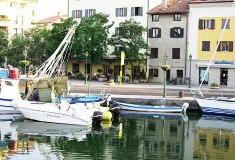 בית מלון כפרי Alla Città Di Trieste