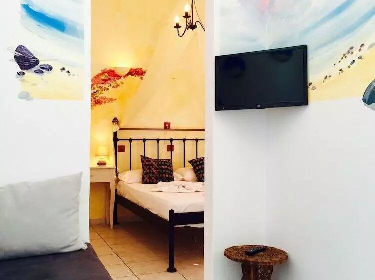 בית מלון כפרי Aphrodite Boutique