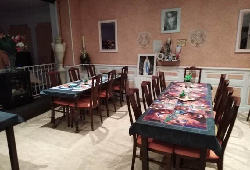 בית מלון כפרי Chalet Saint Louis