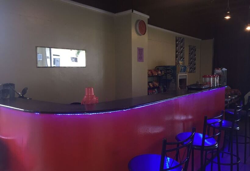 Hotel Cleverlearn Residences