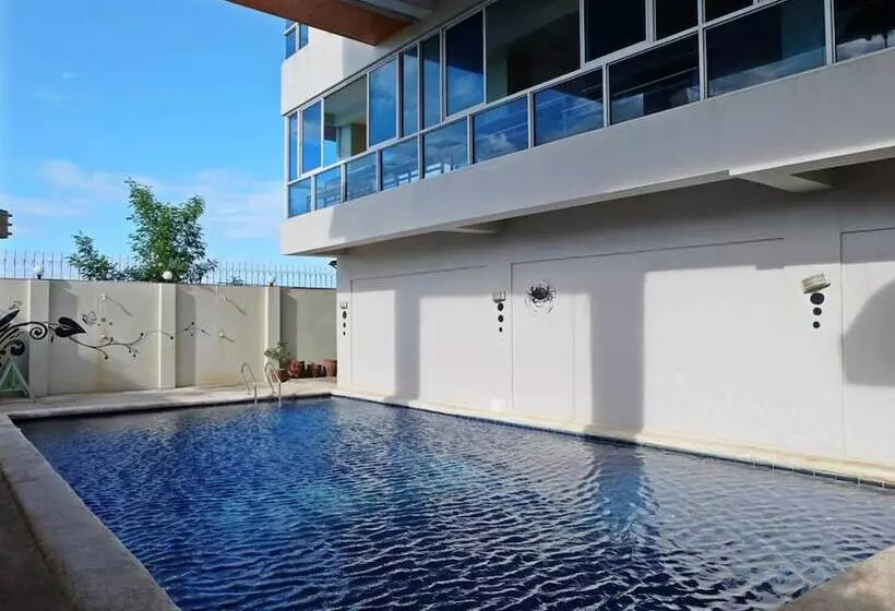 Hôtel Cleverlearn Residences