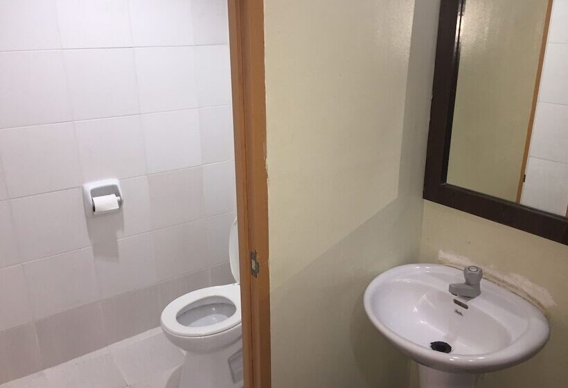 Hotel Cleverlearn Residences