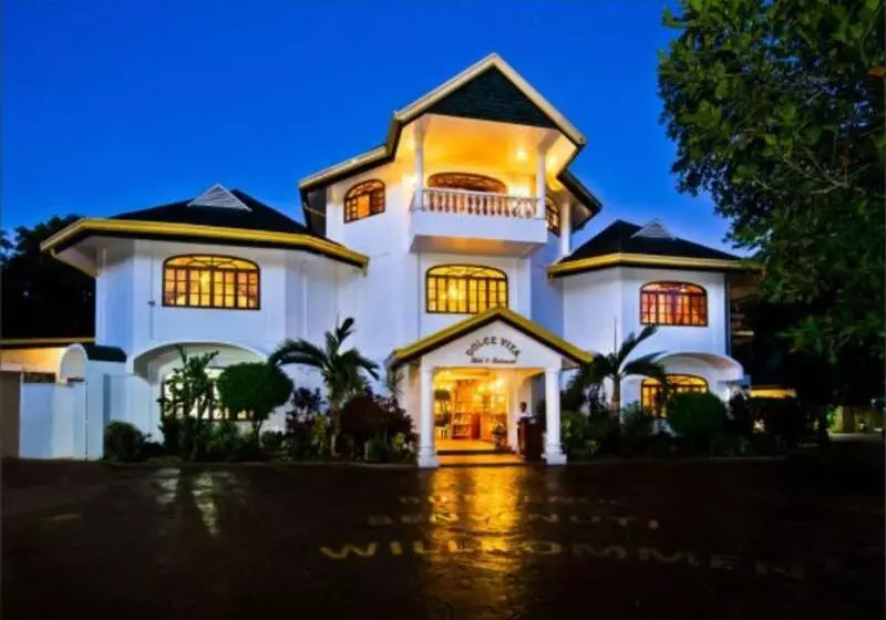 ホテル Dolce Vita