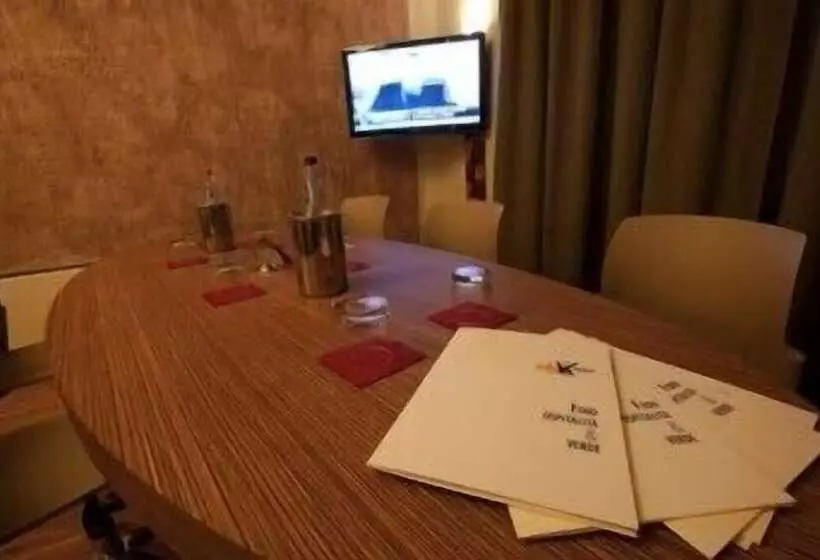 בית מלון כפרי Ekk