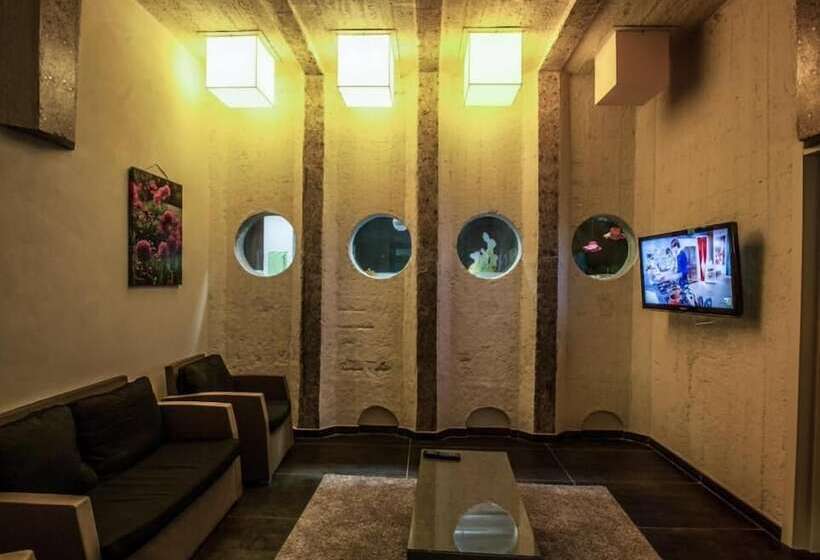 בית מלון כפרי Ekk