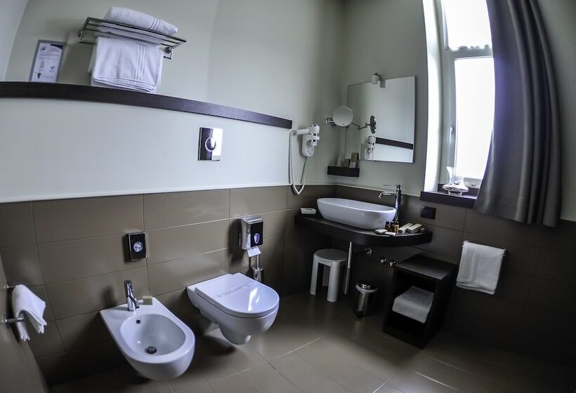 בית מלון כפרי Ekk