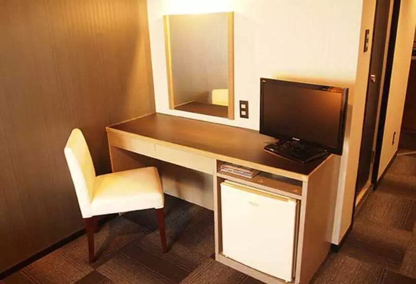 Отель Livemax Osaka Namba