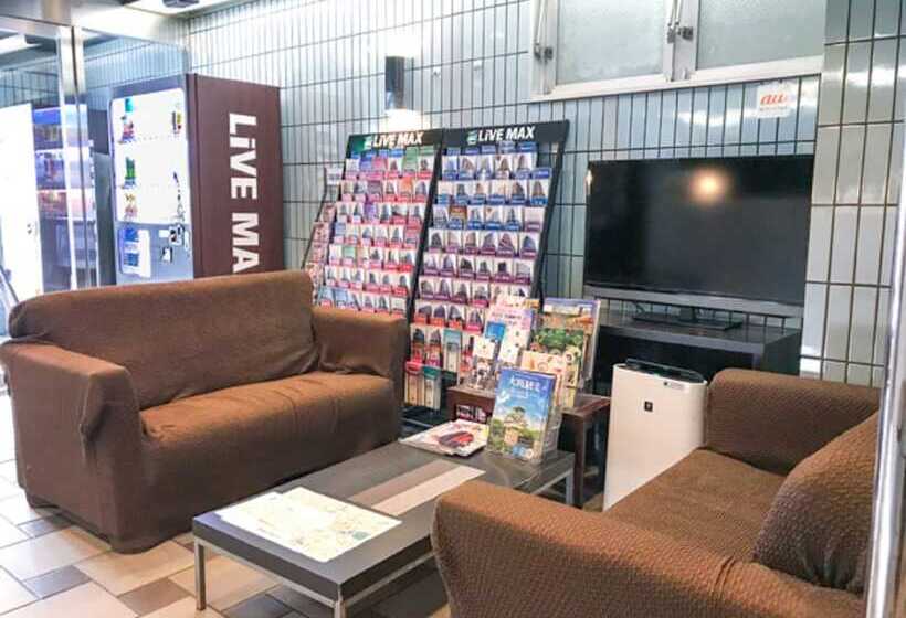 فندق Livemax Osaka Namba