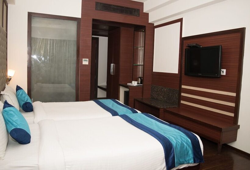 Отель Mint Oodles